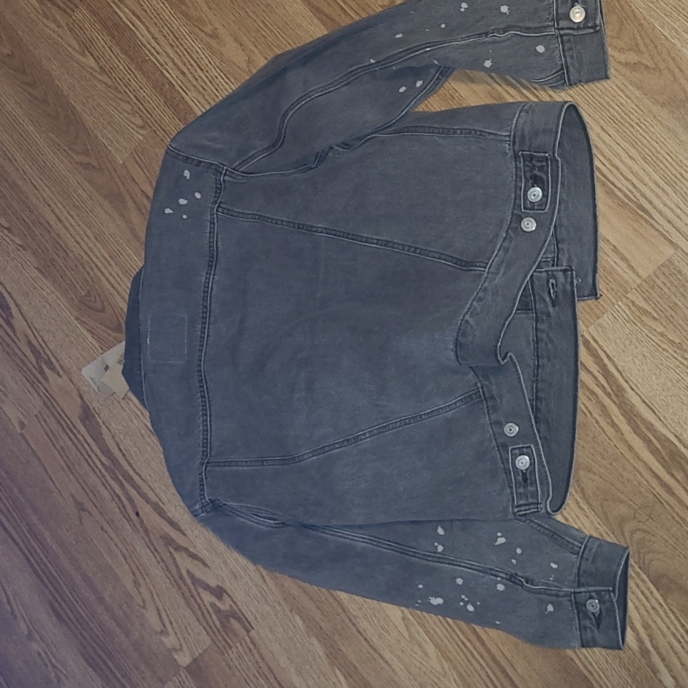 New Levi's lightly distressed paint splatter Gray denim Jean jacket size L - Picture 4 of 4